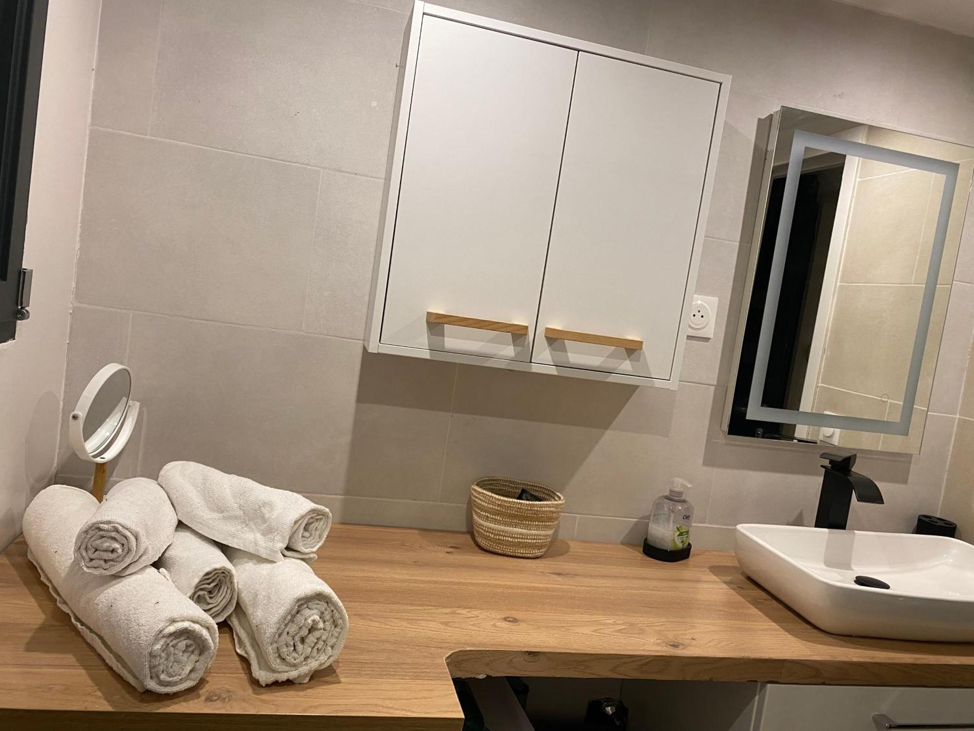 Apartment Eden In Entier